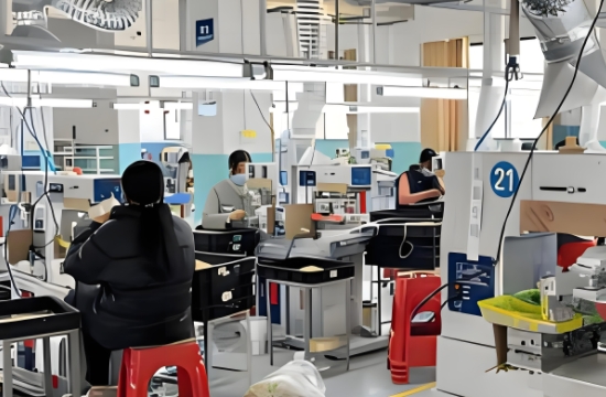 燈具自動化組裝生產線設備，如何選擇自動化公司