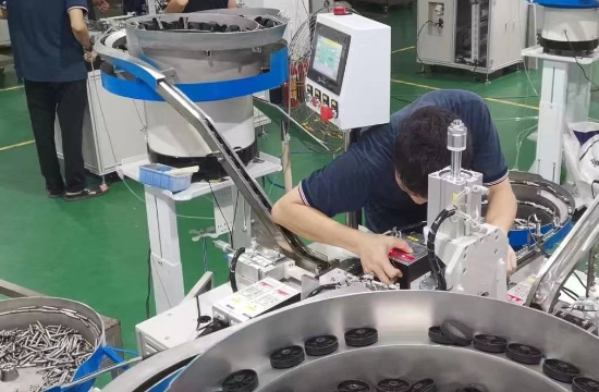 全自動腳輪軸承壓裝機：精準高效的生產利器